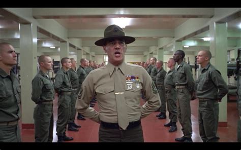 Full Metal Jacket! A Poignant Exploration of Humanity Amidst War and the Brutality of Boot Camp!